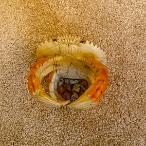 Ceramic steamed Blue crab wine bottle holder.